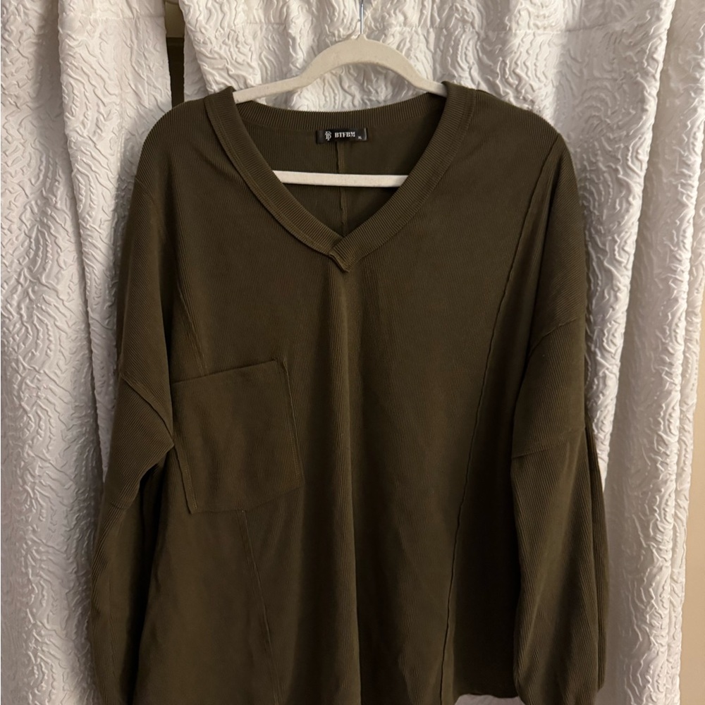 Urban Outfitters Olive Sweatshirt